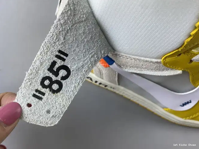 1st Kicks 1 AQ0818-149 Air Jordan x Off-White Powder Yellow-Cone NRG Dark White 0524